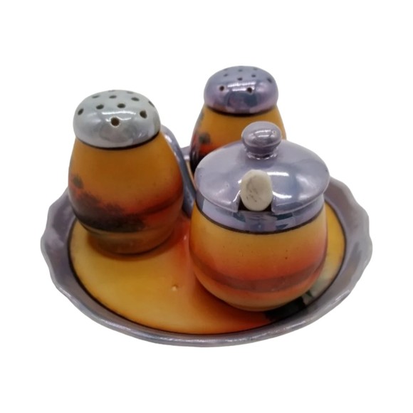 Sunset Japan Condiment Set Salt Pepper Shakers with Lid Jar & Spoon on Tray - Picture 3 of 10